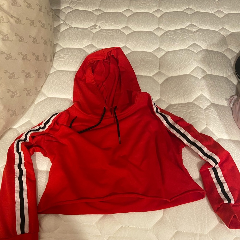 Red cropped hoodie